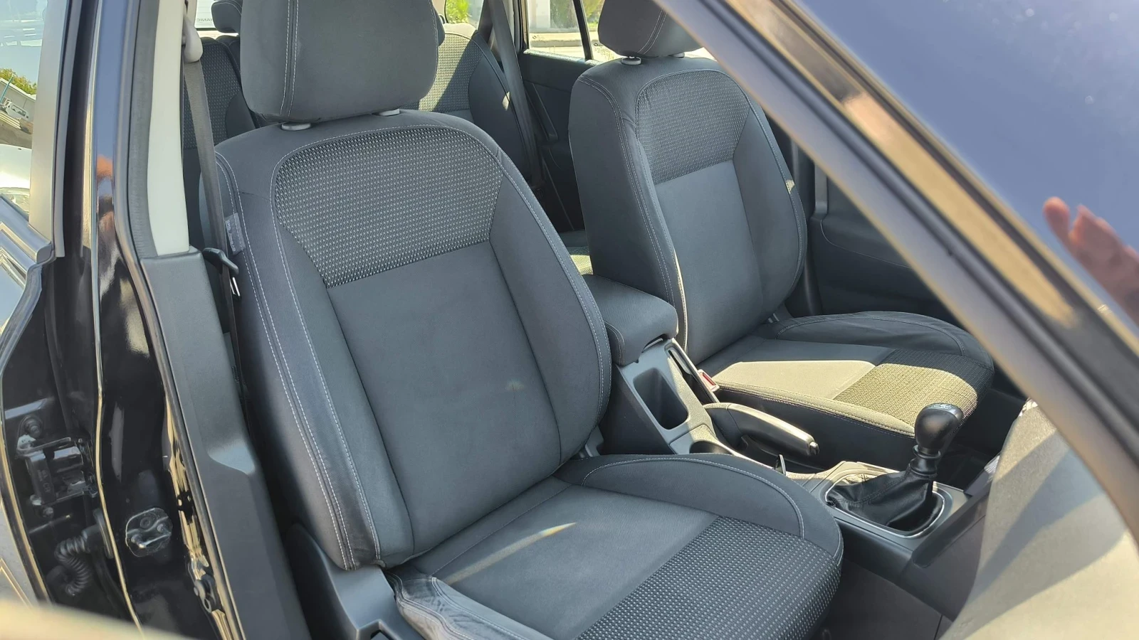 Renault Koleos 2.5I 4x4, снимка 8 - Автомобили и джипове - 56117536