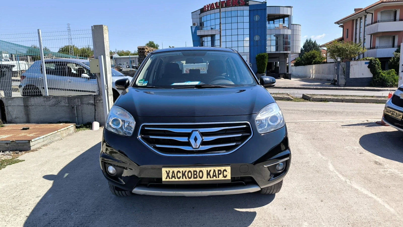 Renault Koleos 2.5I 4x4, снимка 2 - Автомобили и джипове - 56117536