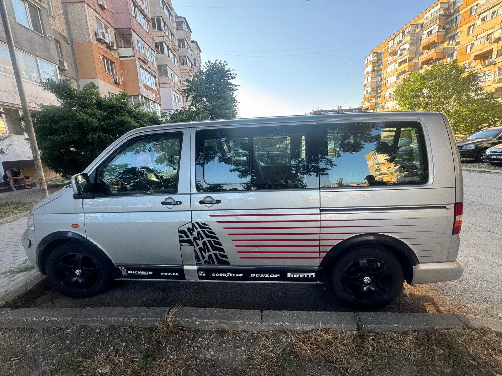VW T5, снимка 6 - Бусове и автобуси - 55742980