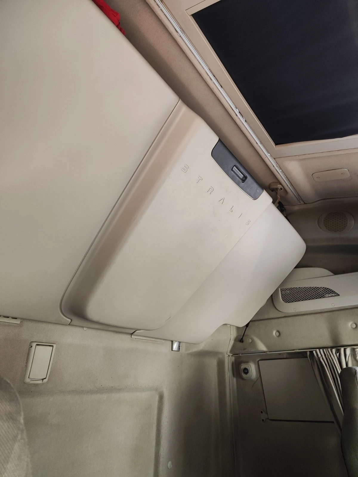 Iveco Stralis  - изображение 8