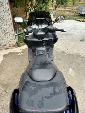 ����� �� �������� �� Yamaha T-max