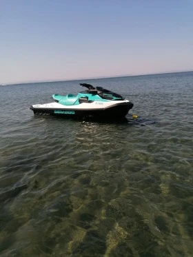      Bombardier Sea Doo