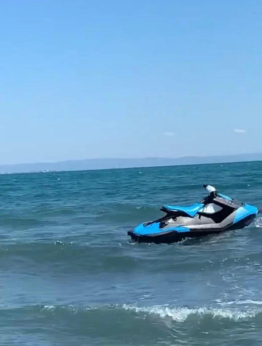Джет Bombardier Sea Doo Spark, снимка 8 - Воден транспорт - 53954952