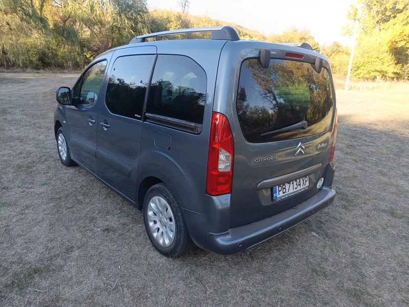 Citroen Berlingo 1.6 HDI Full PACK Panorama, снимка 3 - Автомобили и джипове - 47738930