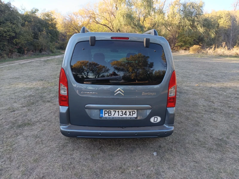 Citroen Berlingo 1.6 HDI Full PACK Panorama, снимка 4 - Автомобили и джипове - 47738930