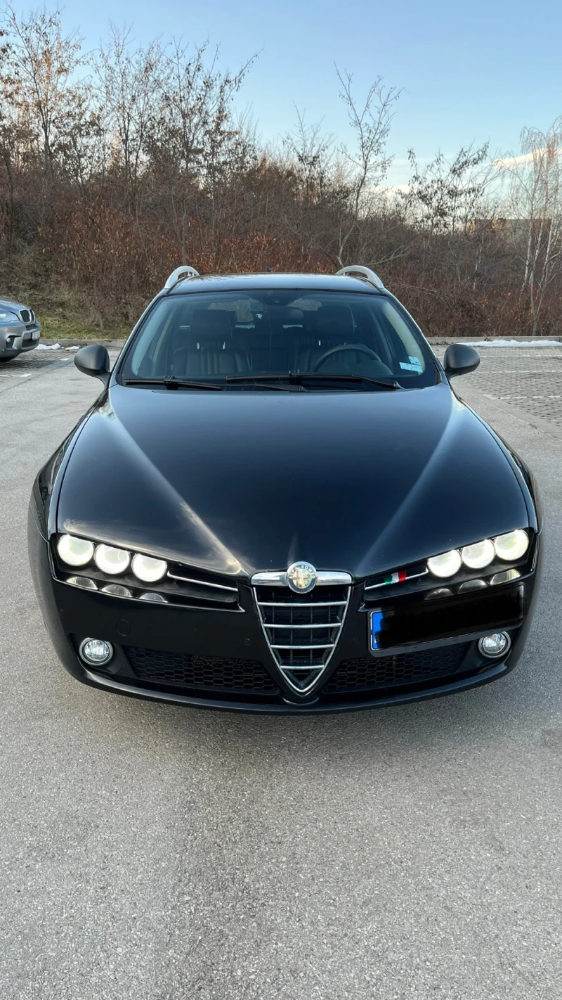 Alfa Romeo 159 sportwagon 1.9 JTDm, снимка 1 - Автомобили и джипове - 48867776