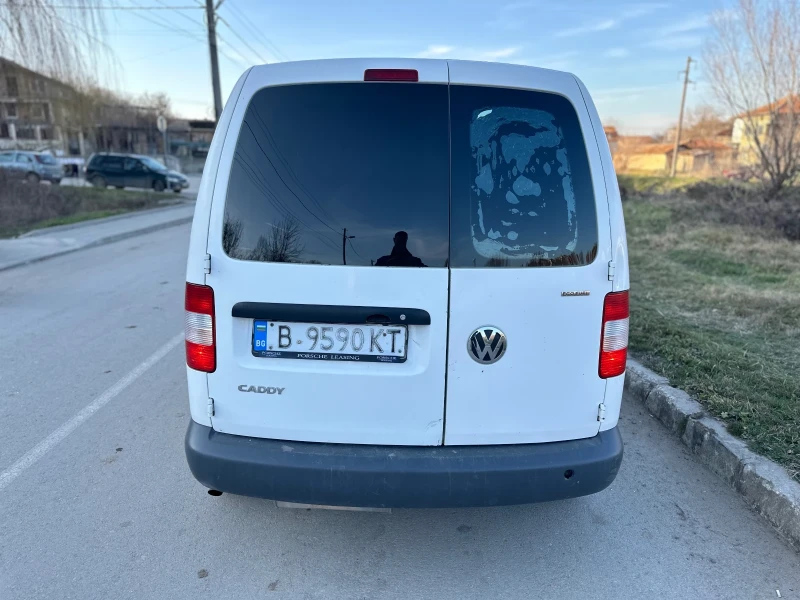 VW Caddy 1.6 газ инж , снимка 4 - Автомобили и джипове - 49397803