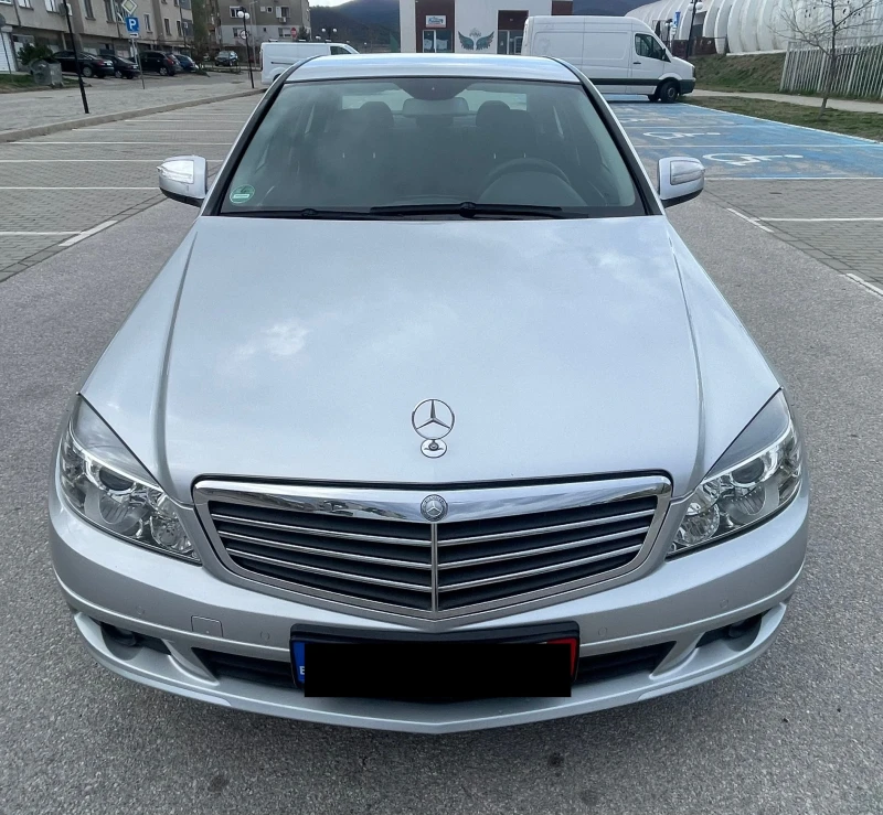 Mercedes-Benz C 180 Kompressor 6ск./Подгрев/Нави/Реален пробег, снимка 4 - Автомобили и джипове - 50184815