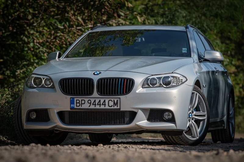 BMW 530 ФАБРИЧЕН М пакет, снимка 2 - Автомобили и джипове - 51586246