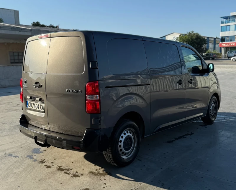 Toyota Proace City Товарен, снимка 7 - Автомобили и джипове - 51370911