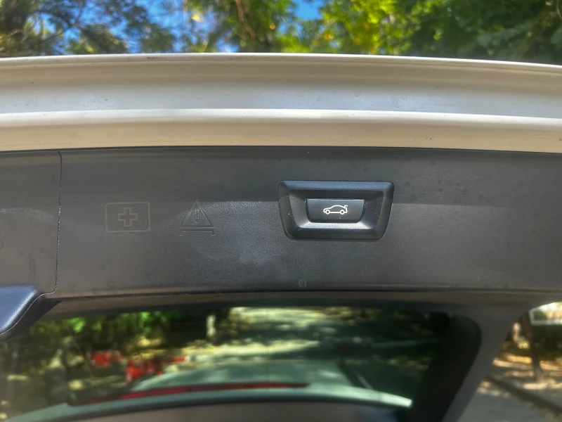 BMW 520, снимка 15 - Автомобили и джипове - 51825768