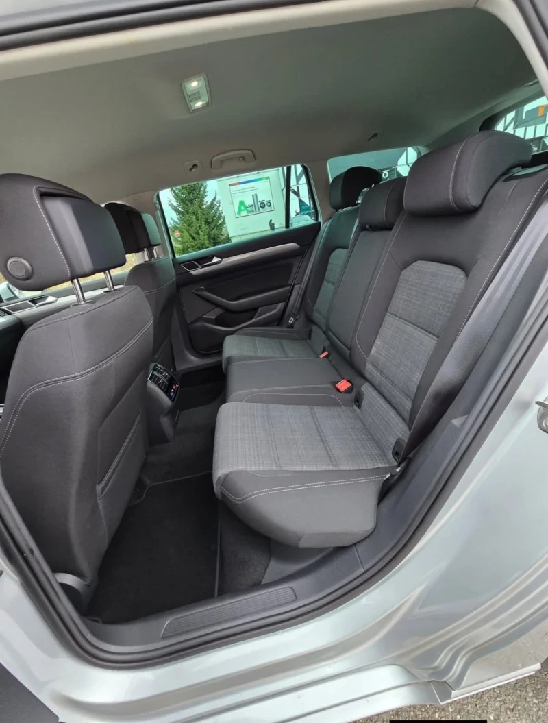 VW Passat 4MOTION, снимка 9 - Автомобили и джипове - 52587398