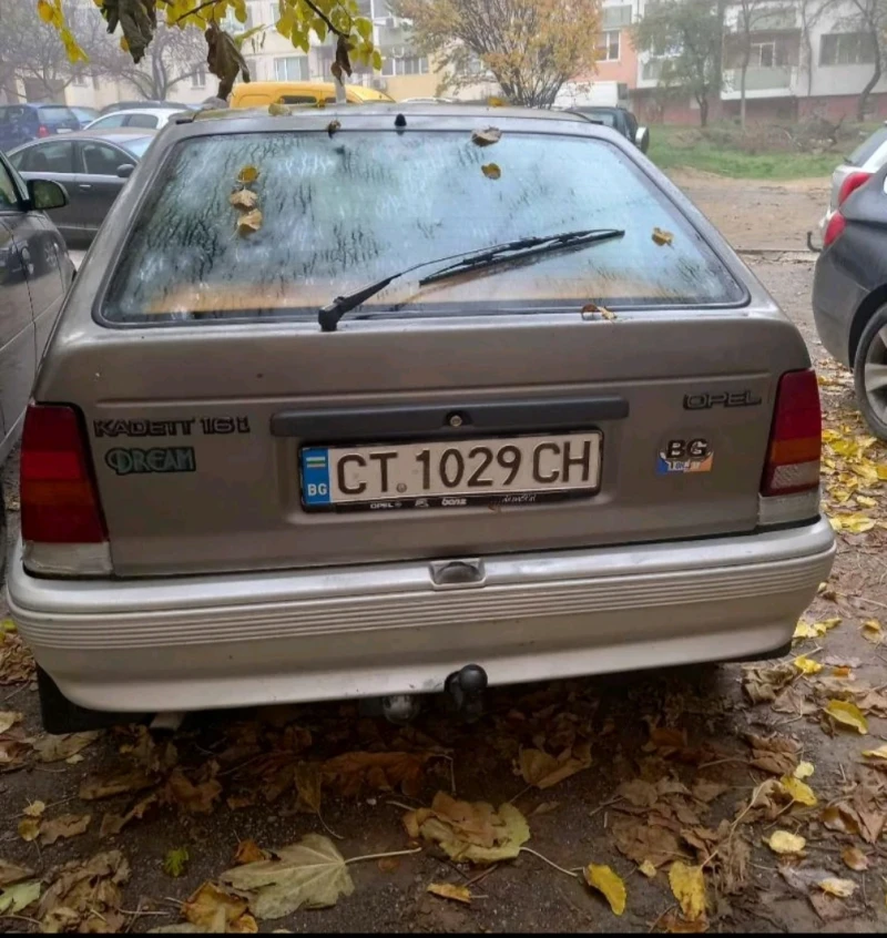 Opel Kadett, снимка 3 - Автомобили и джипове - 52502084
