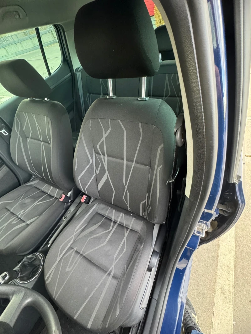 Skoda Fabia 1.6TDI Fresh/Euro 5/105кс, снимка 9 - Автомобили и джипове - 52517252