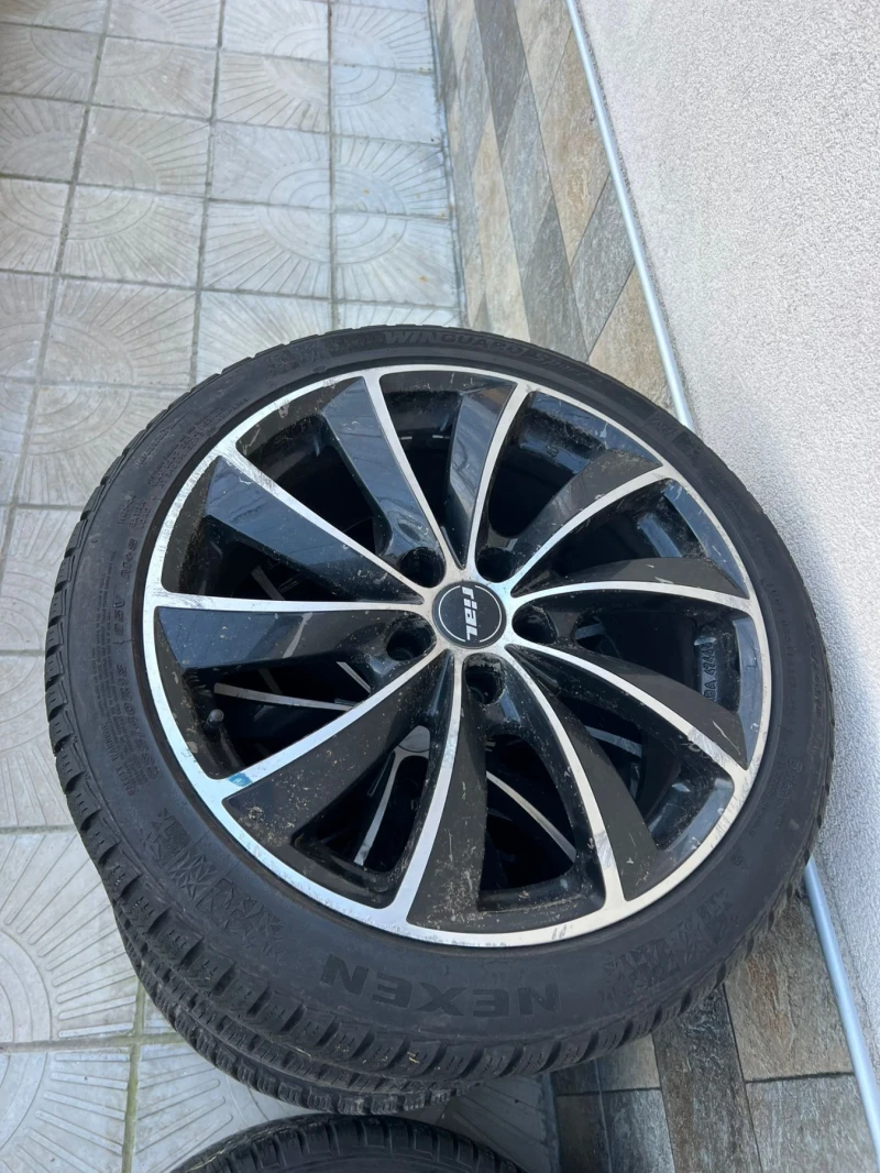 Mercedes-Benz E 350 AMG/PANORAMA/FULL SERVICE, снимка 16 - Автомобили и джипове - 52854896