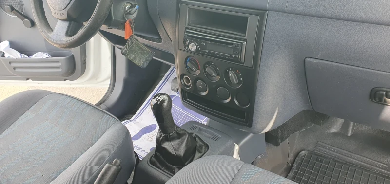 Ford Connect 1.8TDCI 90PS , снимка 15 - Автомобили и джипове - 53153940