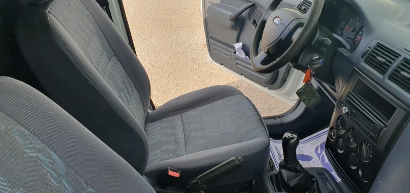 Ford Connect 1.8TDCI 90PS , снимка 12 - Автомобили и джипове - 53153940