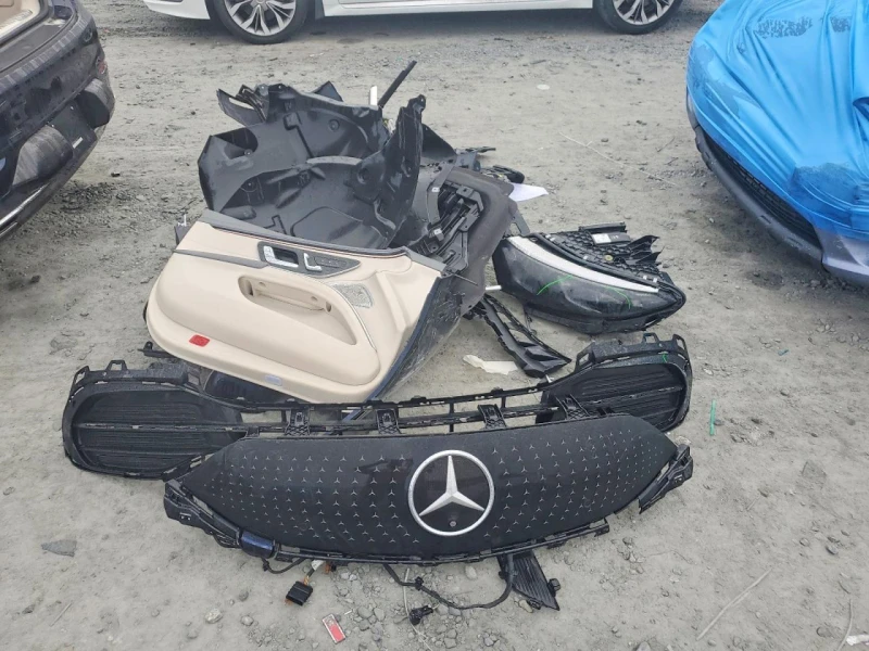 Mercedes-Benz EQS 450+ , снимка 12 - Автомобили и джипове - 53526964