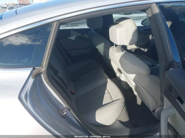 Audi A5 2.0T PREMIUM | Mobile.bg � ����������� 11