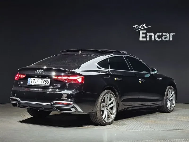 Audi A5 2.0 TDI Quattro, снимка 2 - Автомобили и джипове - 54145936