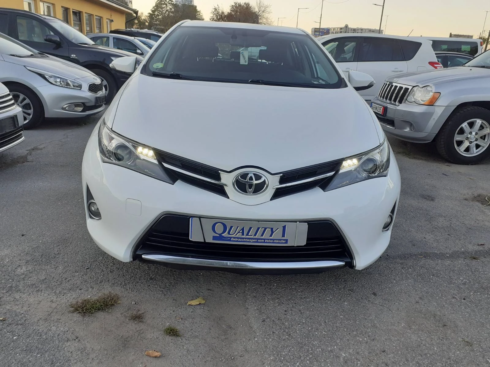 Toyota Auris 1, 4 D4D 90KC 6SK NAVI KAMERA LED EU 6 - изображение 2