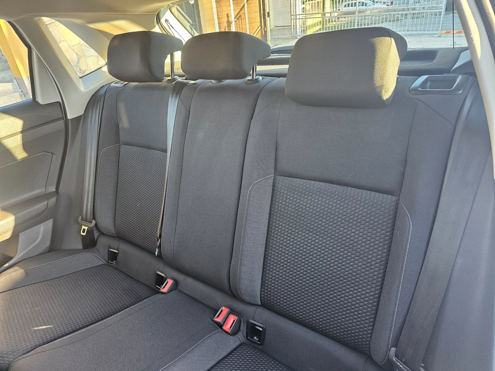 VW Polo 1.0бен.80к.с. | Mobile.bg — изображение 13