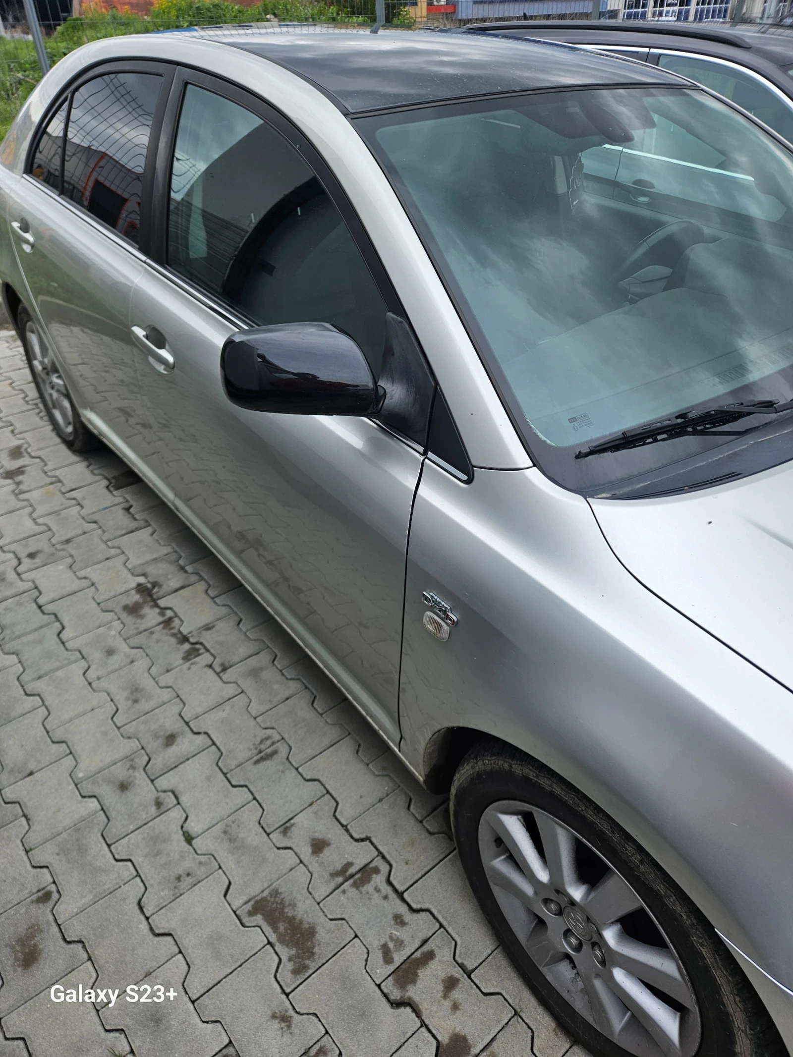 Toyota Avensis  - изображение 2
