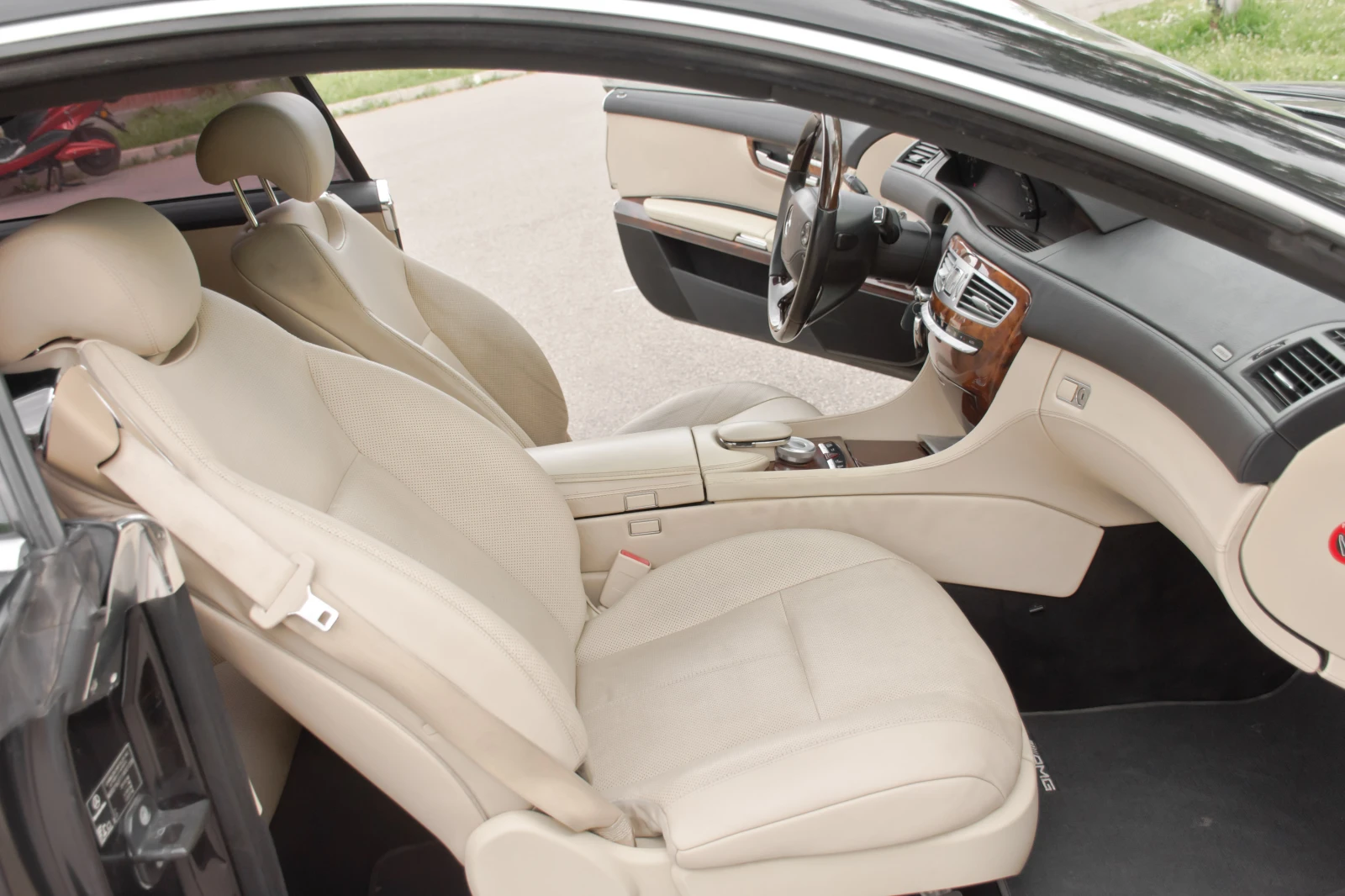 Mercedes-Benz CL 500 5.5 AMG - изображение 10