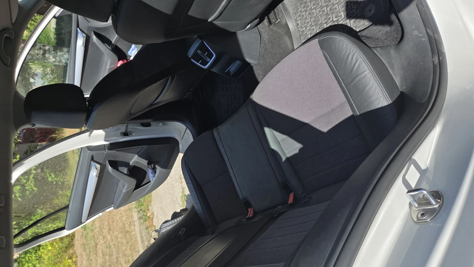 Skoda Octavia 2.0 TDI 150hp - изображение 9
