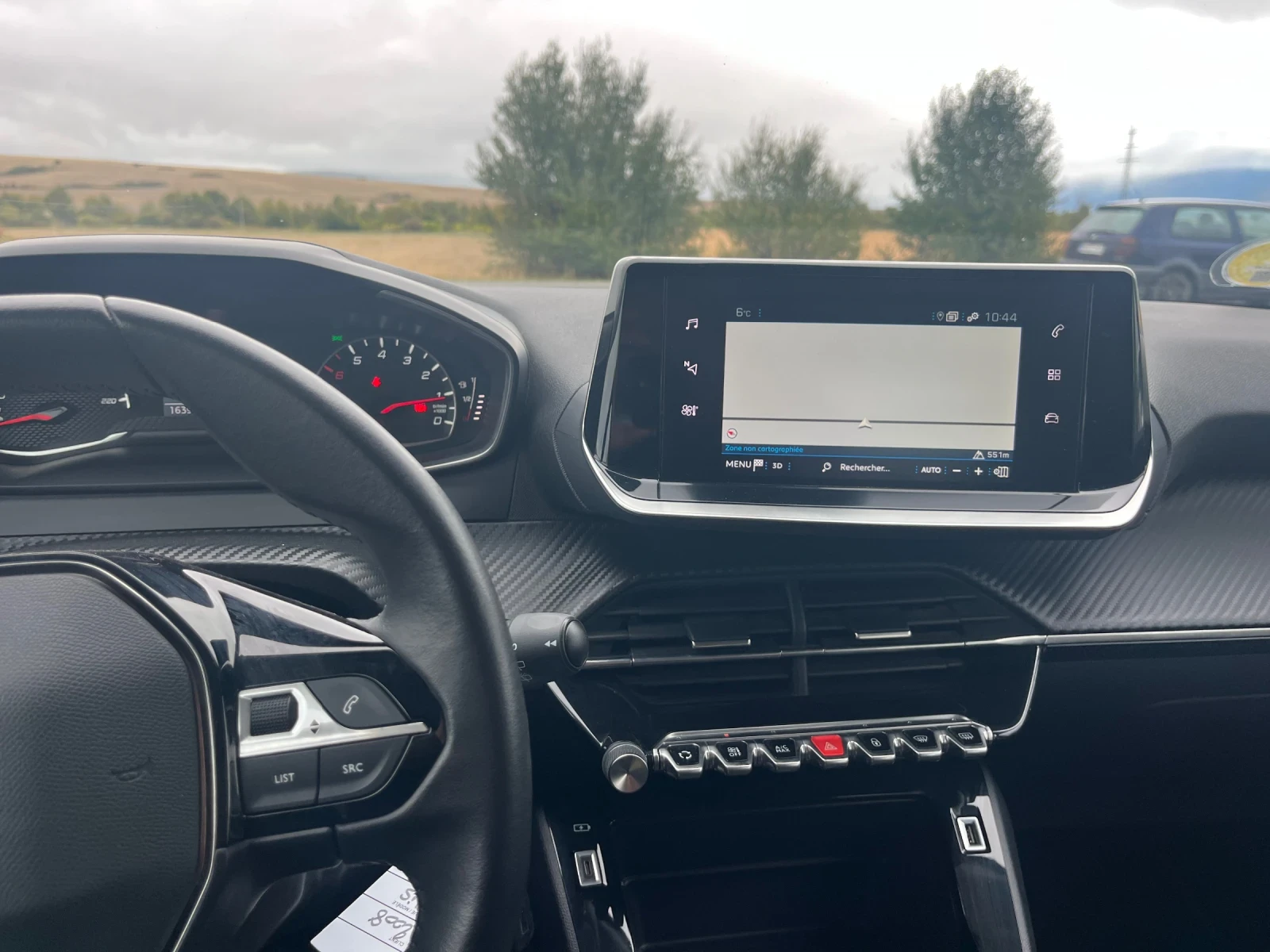 Peugeot 2008 1.5 BlueHDI - изображение 6
