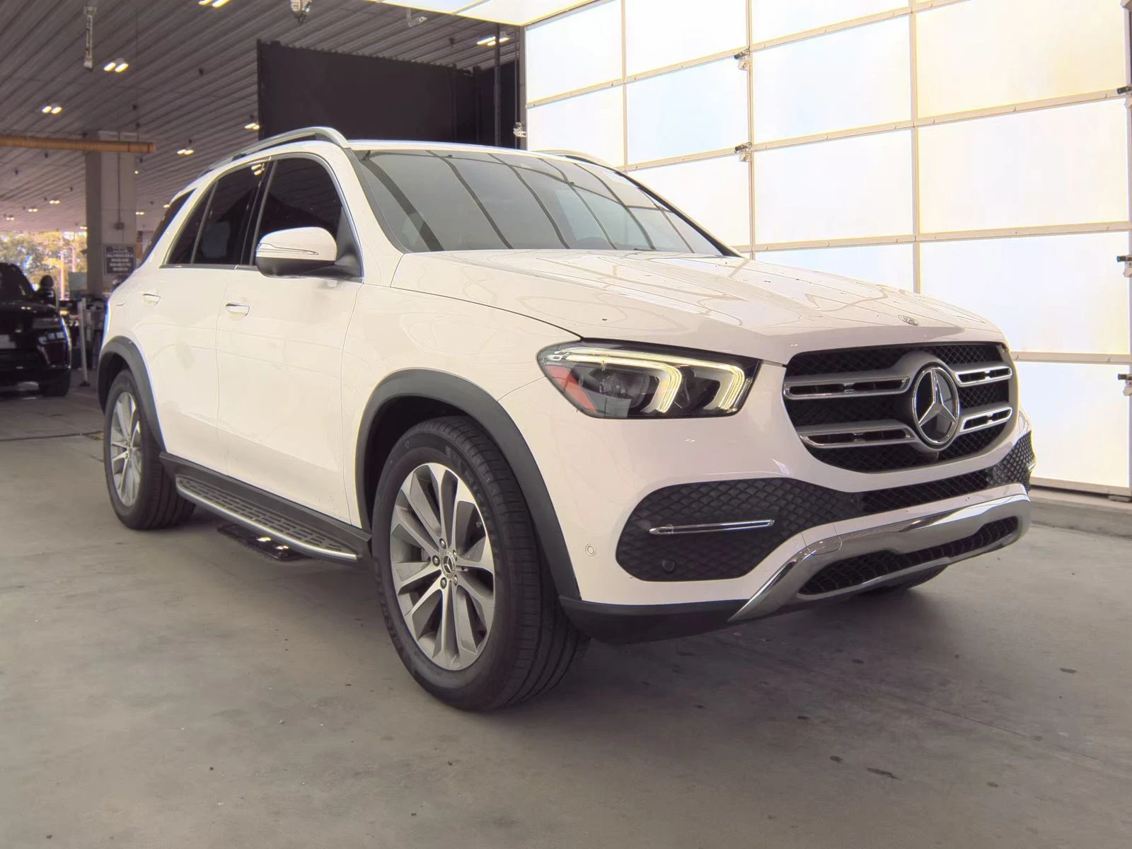 Mercedes-Benz GLE 450 4MATIC - изображение 3