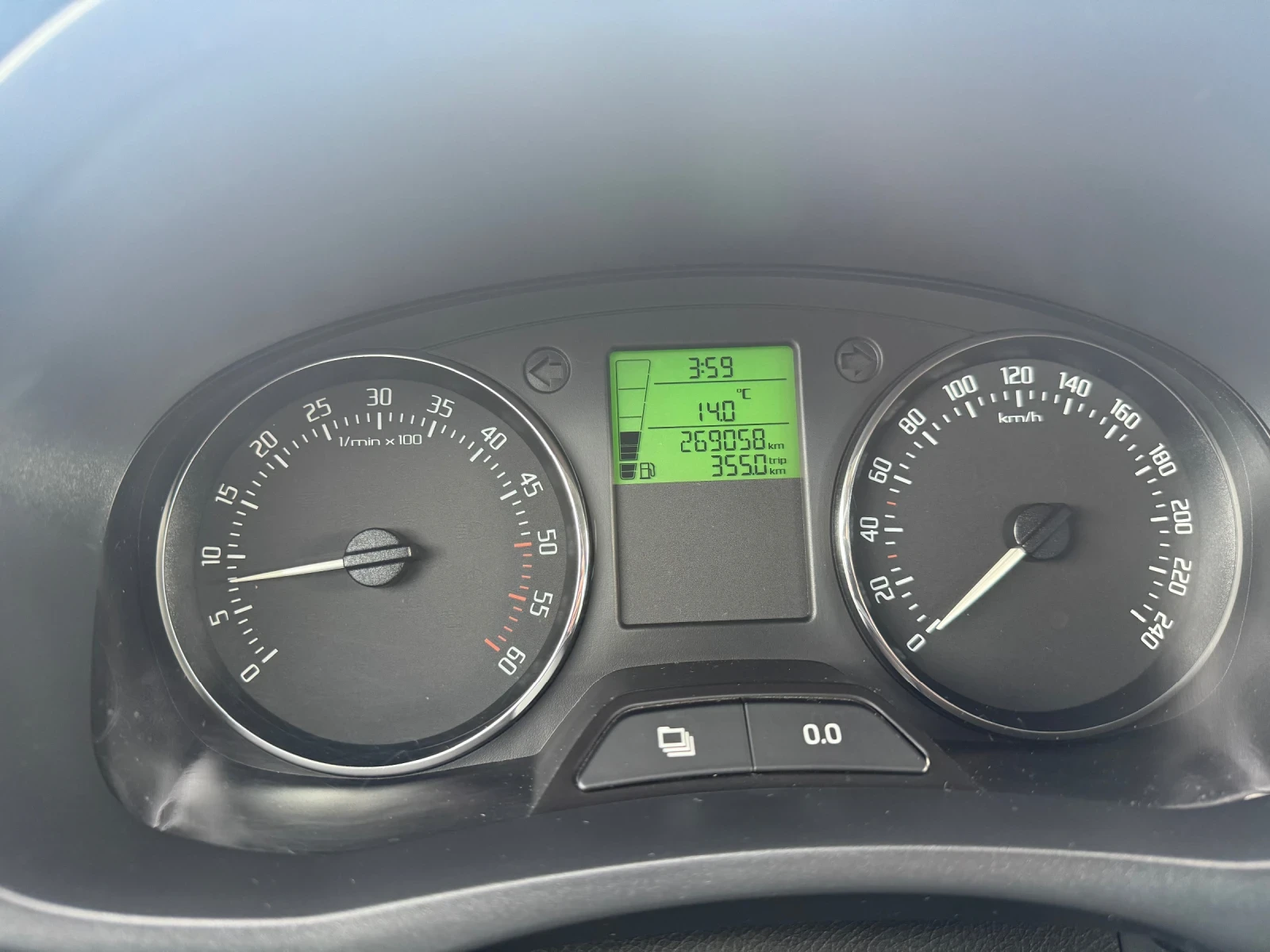 Skoda Fabia 1.6TDI Fresh/Euro 5/105�� | Mobile.bg � ����������� 16