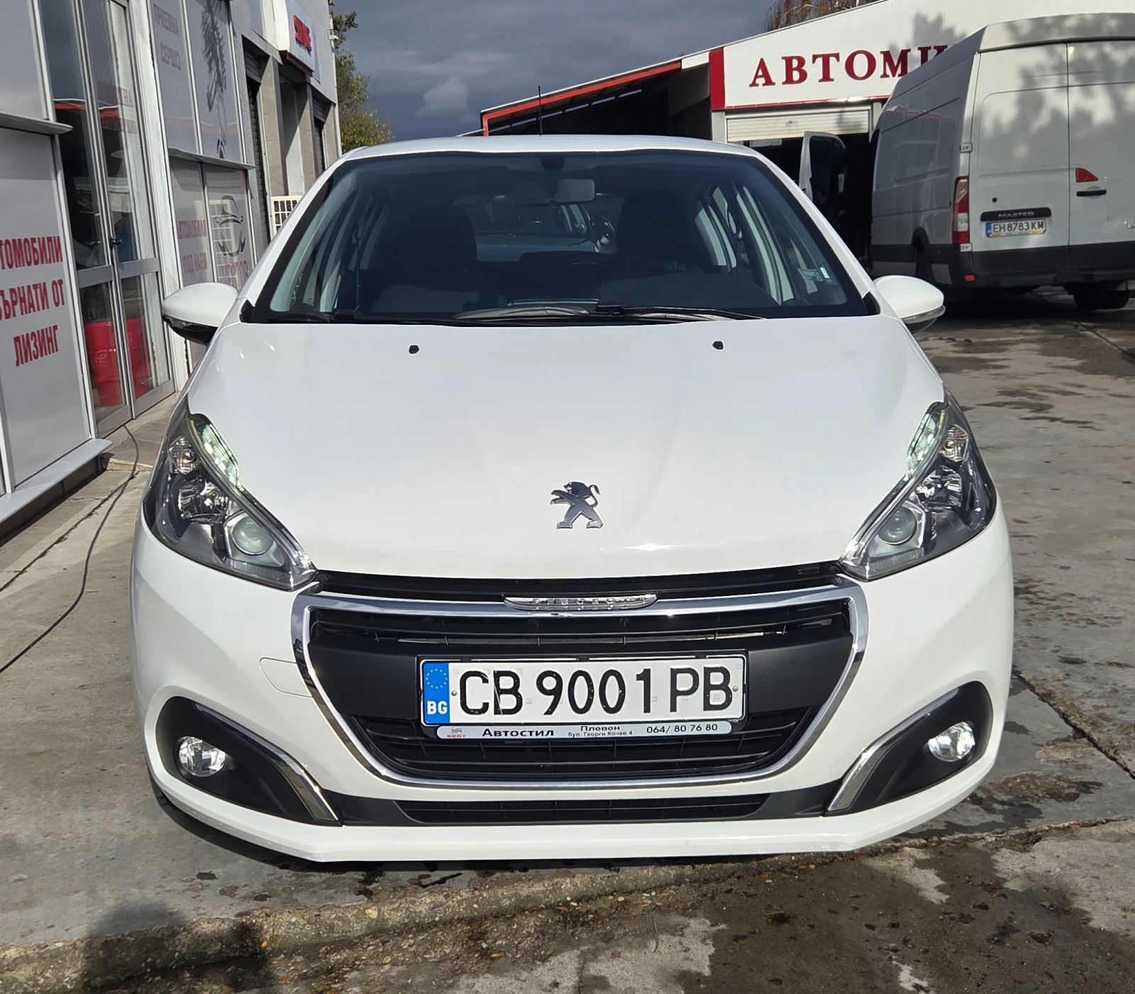 Peugeot 208 66734км. - изображение 2