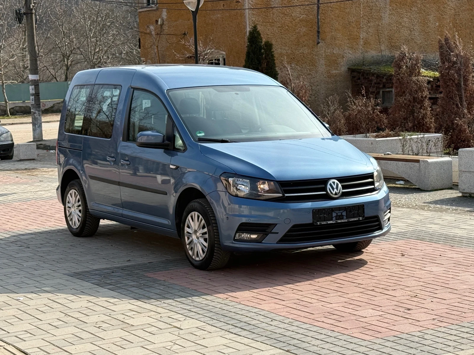 VW Caddy ��� ���� �������� �� 1-�� ���������� | Mobile.bg � ����������� 2