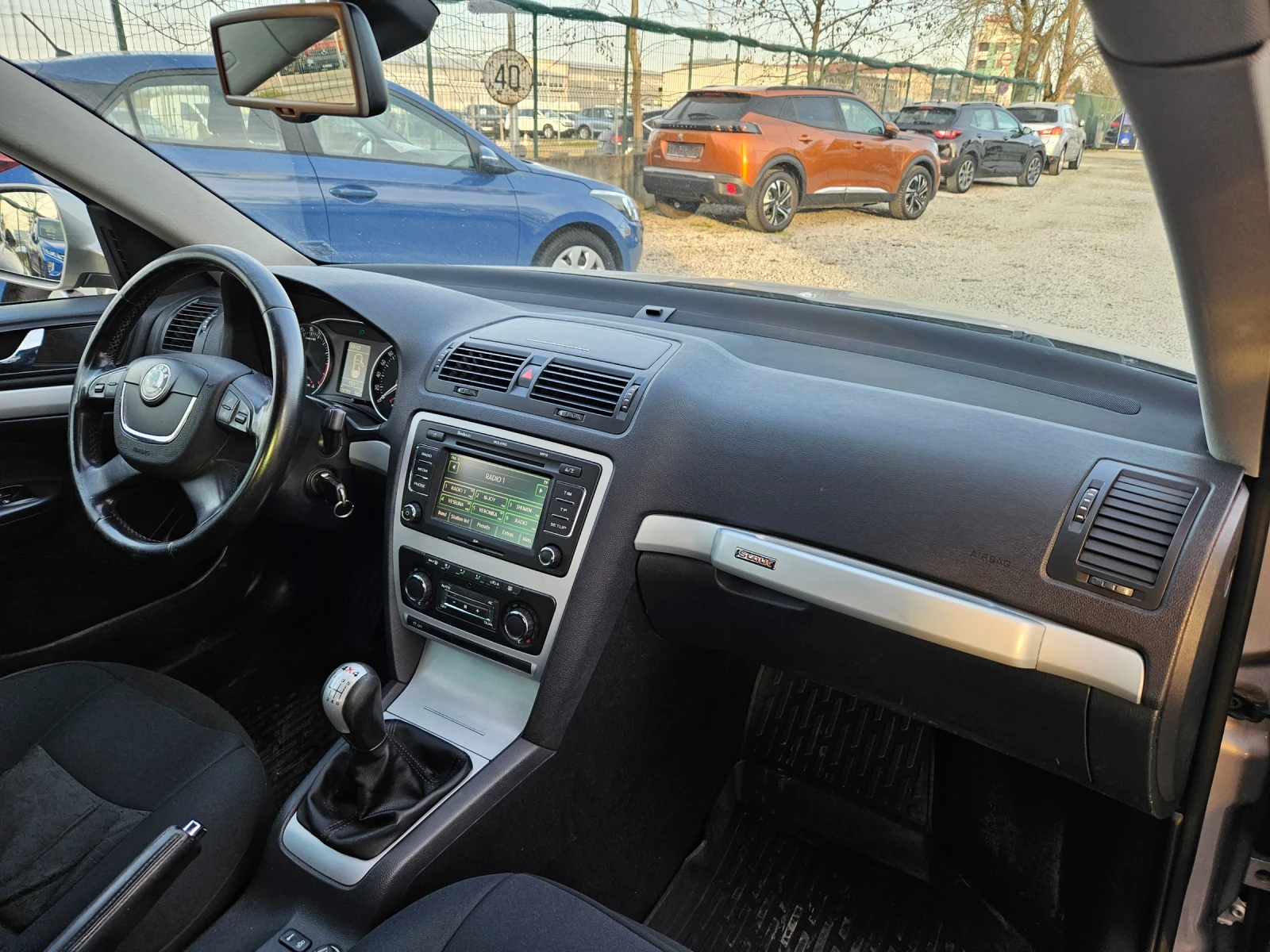 Skoda Octavia 2.0 TDI SCOUT, снимка 10 - Автомобили и джипове - 53747395