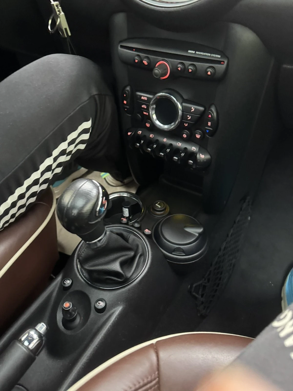 Mini Clubman, снимка 11 - Автомобили и джипове - 54162633