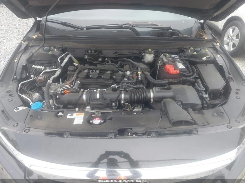 Honda Accord 1.5l Ex-L, снимка 10 - Автомобили и джипове - 54314372