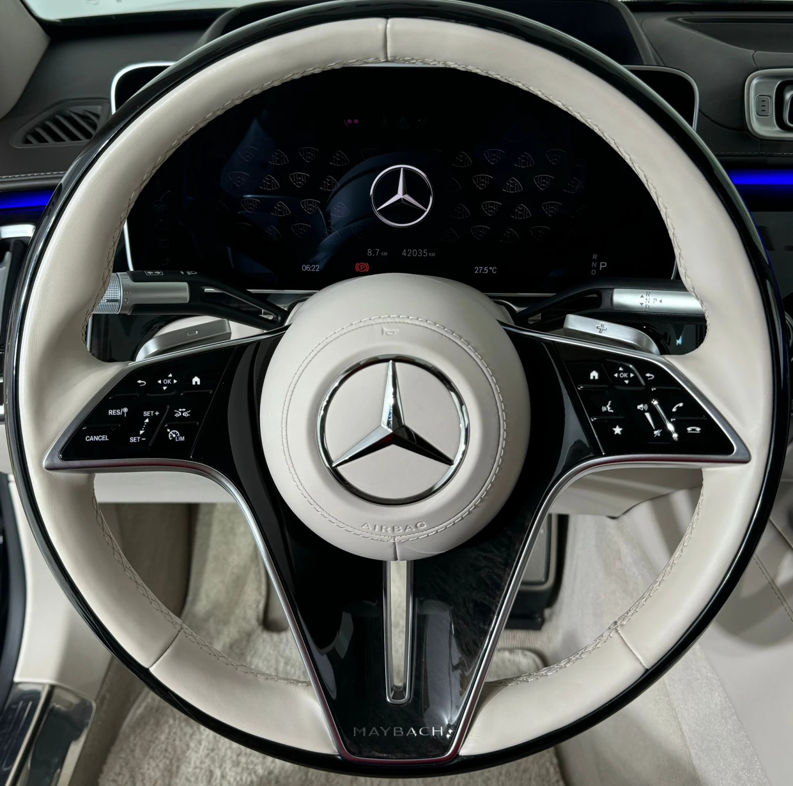 Mercedes-Benz S 680 Maybach* 4Matic* ChauffeurPack* TV* HuD* Burmester, снимка 16 - Автомобили и джипове - 54404747