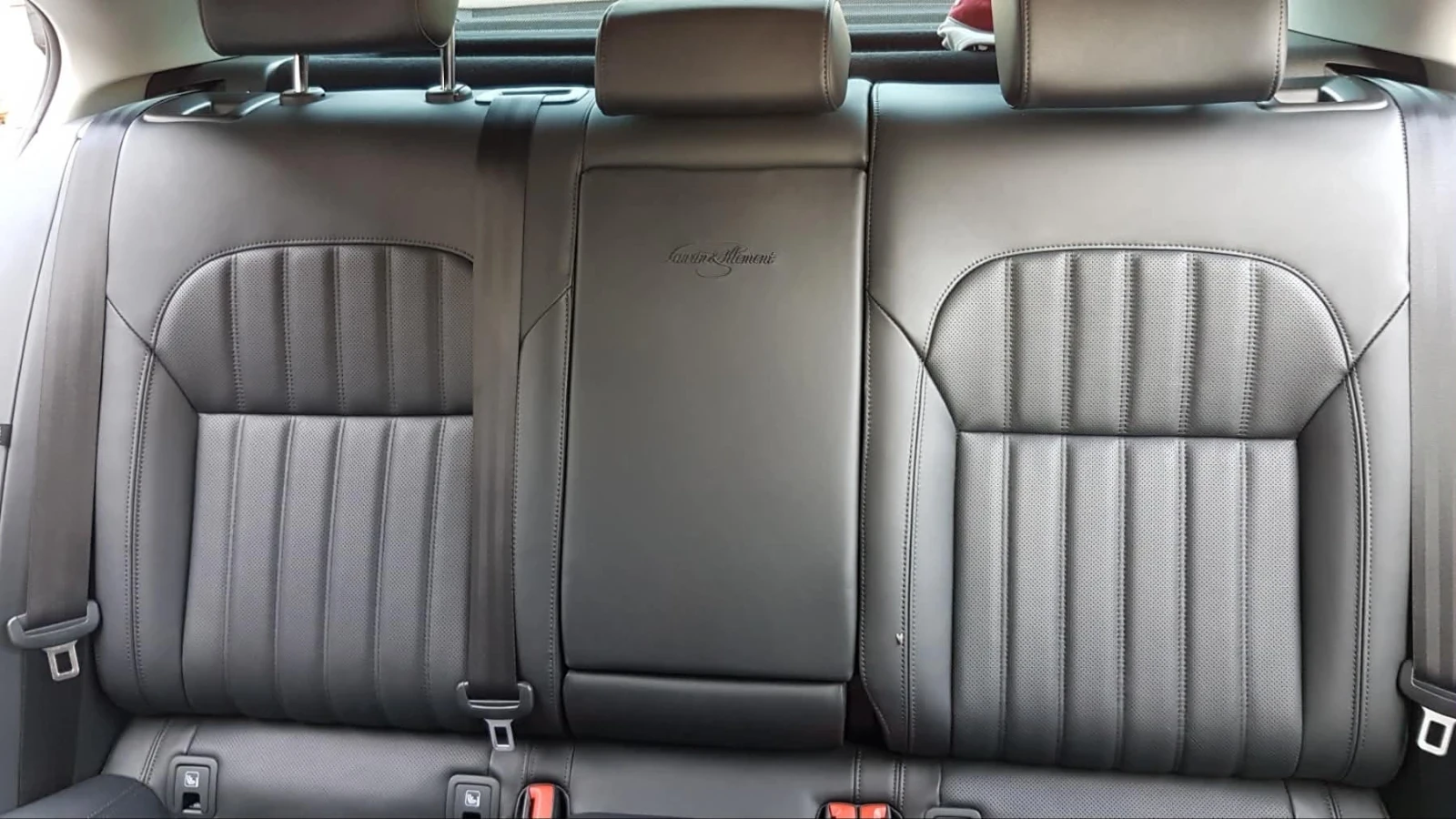 Skoda Superb Laurin&Klement, снимка 12 - Автомобили и джипове - 54743319
