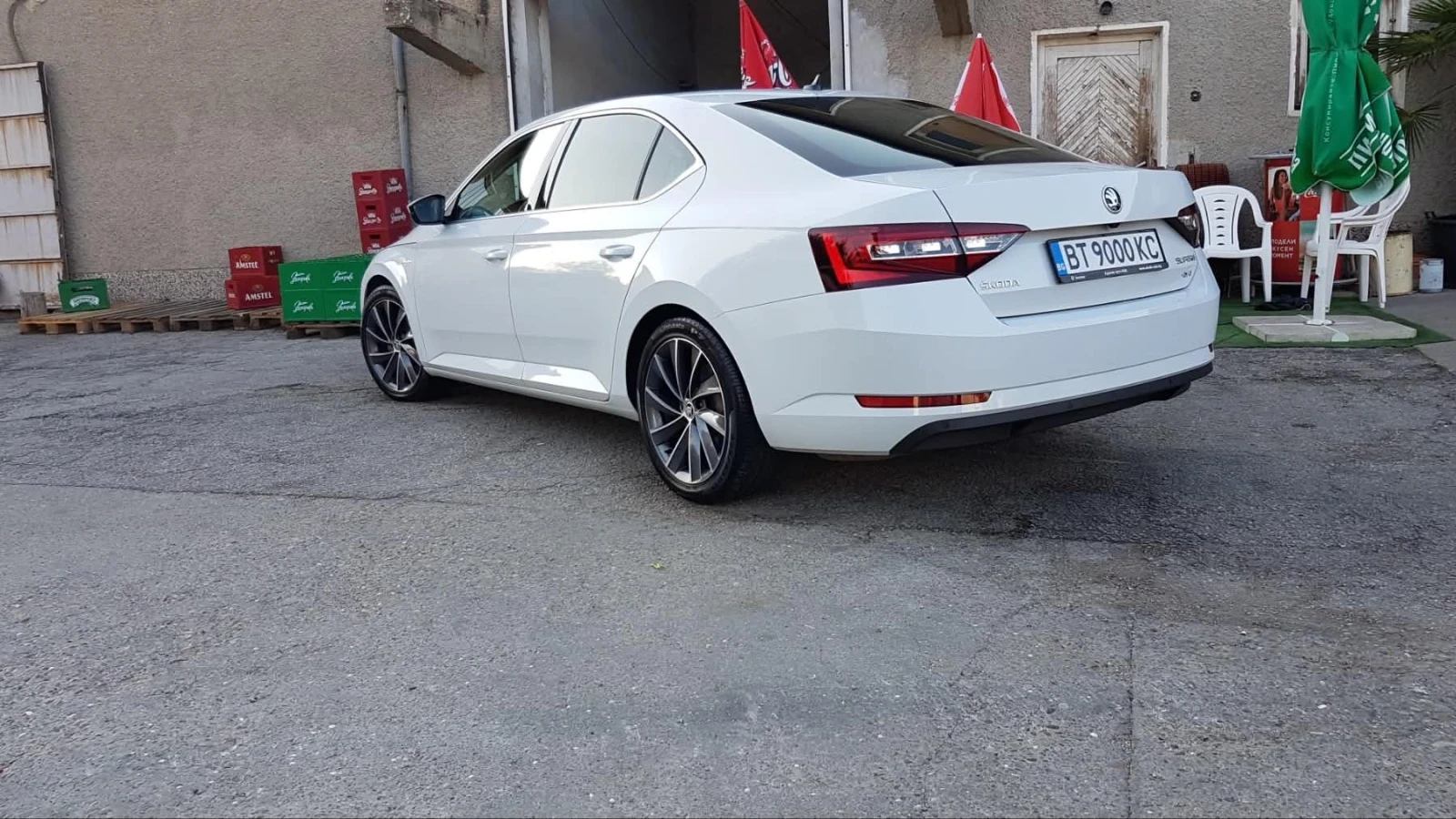 Skoda Superb Laurin&Klement, снимка 5 - Автомобили и джипове - 54743319