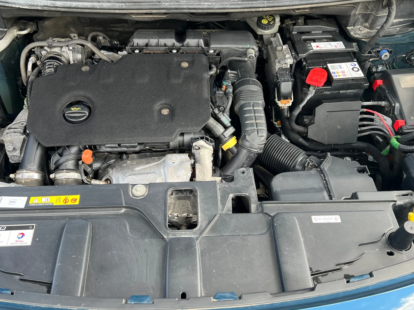 Peugeot 3008 1.5 Bluehdi automatic , снимка 17 - Автомобили и джипове - 54780587
