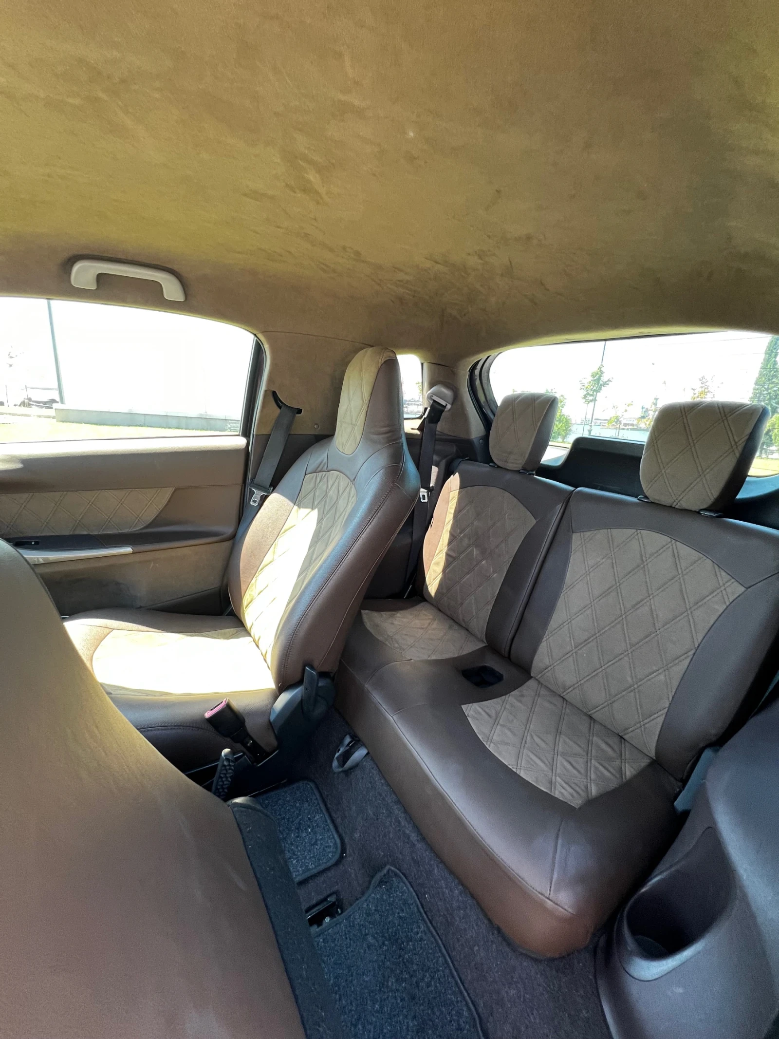 Toyota IQ, снимка 7 - Автомобили и джипове - 54784401