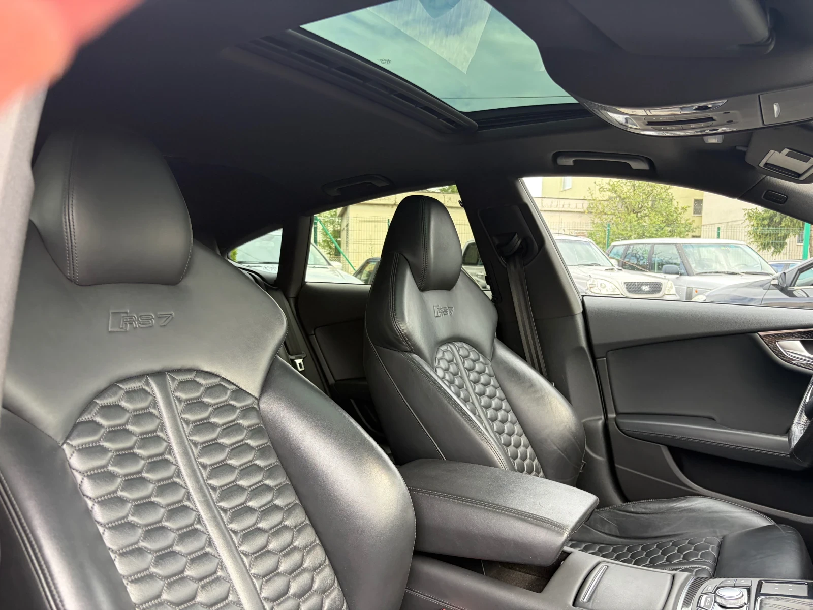Audi Rs7 * 700ks* B&O* Ceramic* , снимка 13 - Автомобили и джипове - 55140941