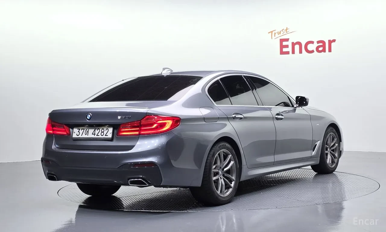 BMW 530 M-sport, снимка 2 - Автомобили и джипове - 55394153