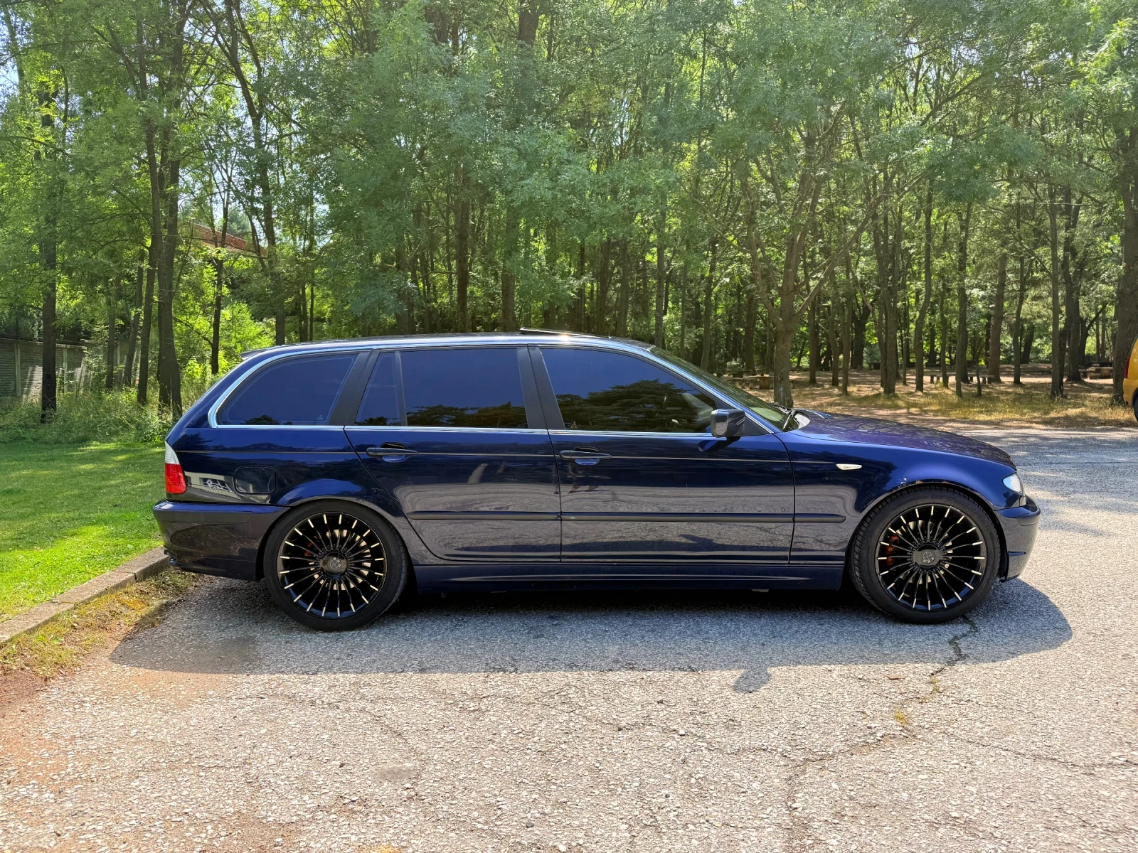 BMW 320 Шибедах* парктроник* подгреви* кожено рекаро, снимка 4 - Автомобили и джипове - 55483767