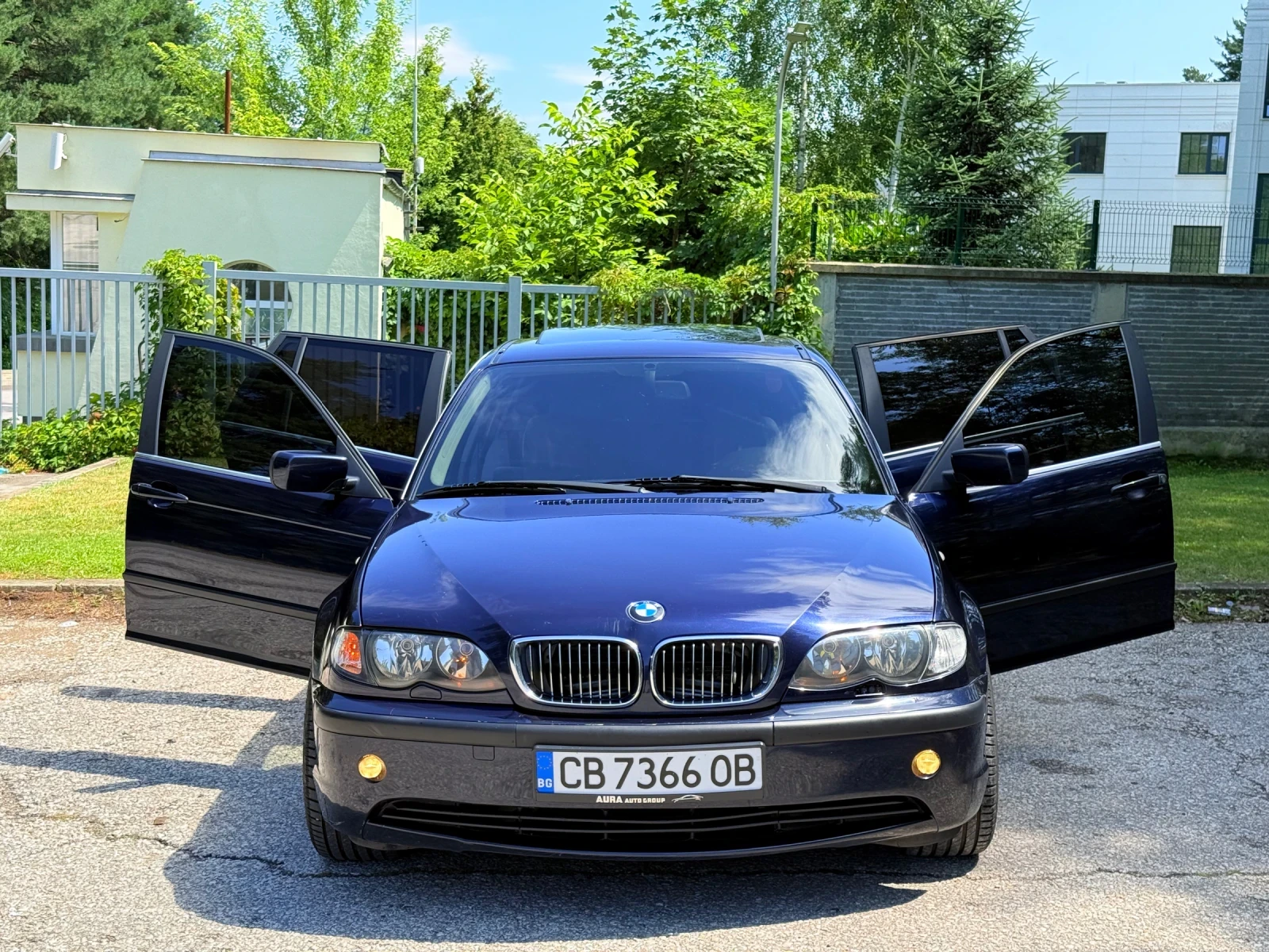 BMW 320 Шибедах* парктроник* подгреви* кожено рекаро, снимка 2 - Автомобили и джипове - 55483767