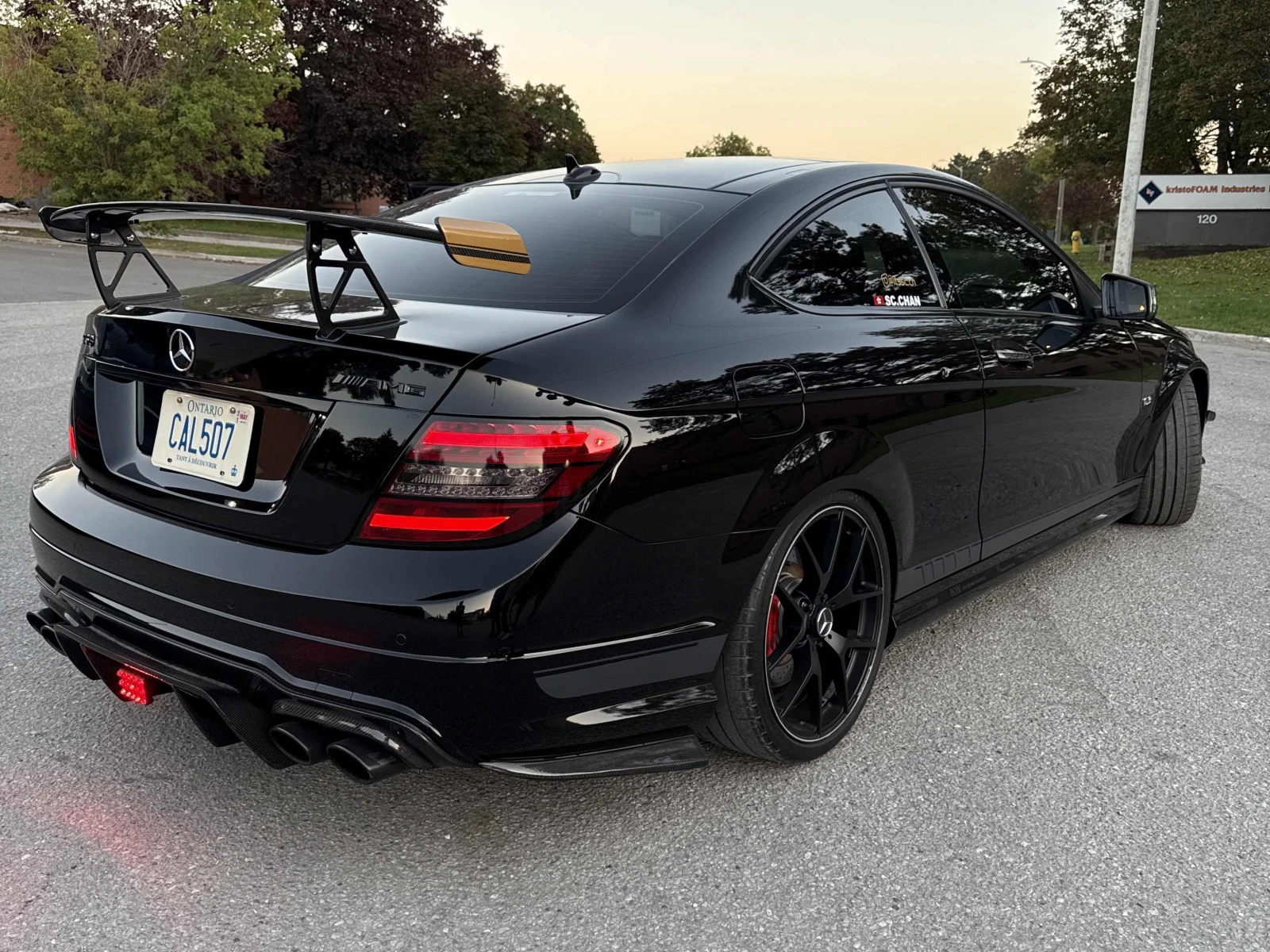Mercedes-Benz C 63 AMG АВТОКРЕДИТ, снимка 6 - Автомобили и джипове - 56040118