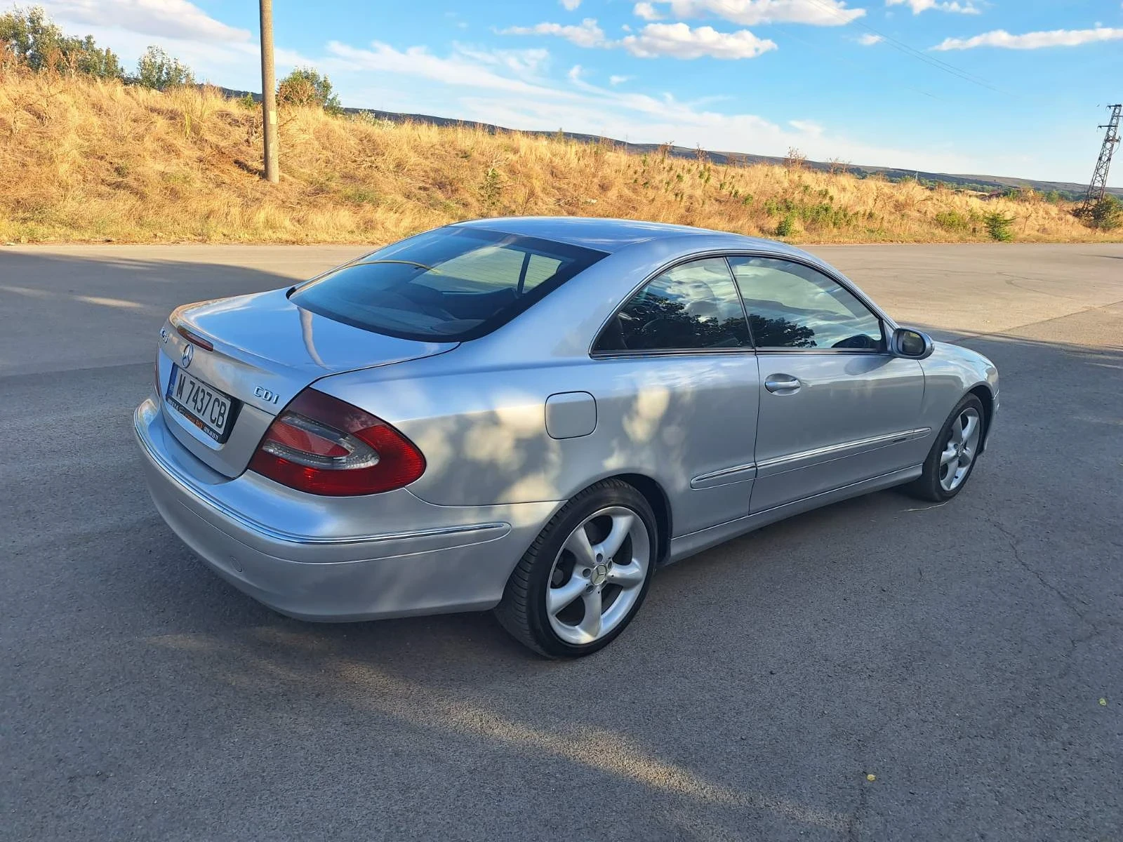 Mercedes-Benz CLK 270 cdi, снимка 2 - Автомобили и джипове - 56234839