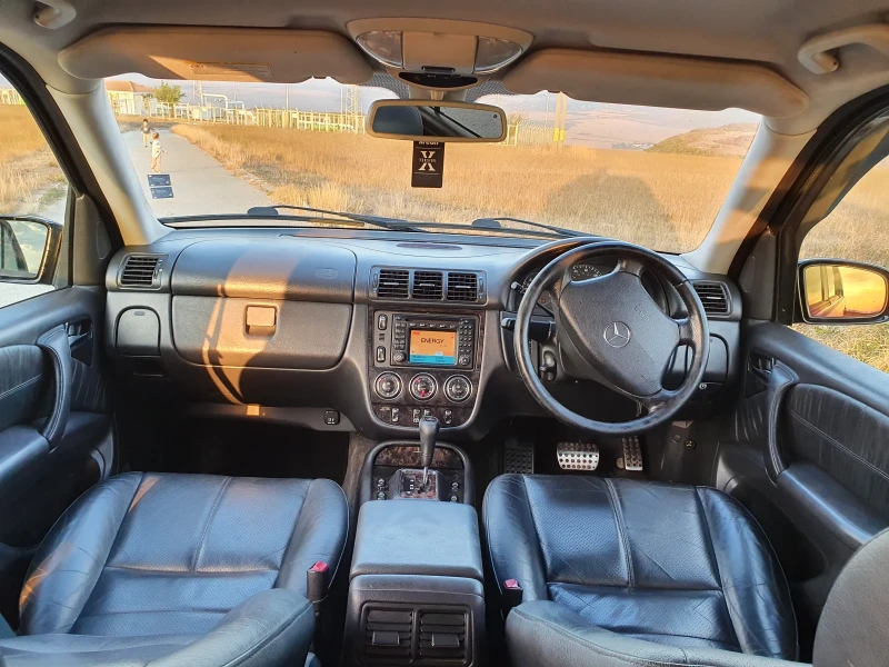 Mercedes-Benz ML 350 EXCLUSIVE, снимка 13 - Автомобили и джипове - 47156632