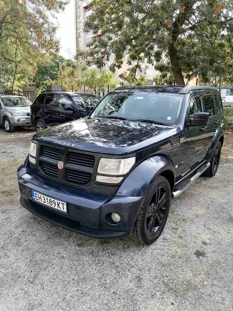 Dodge Nitro 2.8D, снимка 2 - Автомобили и джипове - 47283510